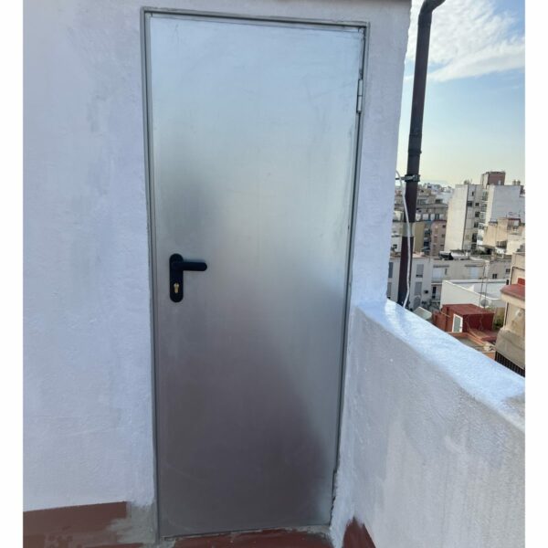 Puerta Galvanizada Lisa 1 hoja - Imagen 2
